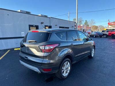 2017 Ford Escape SE   - Photo 4 - Millstadt, IL 62260