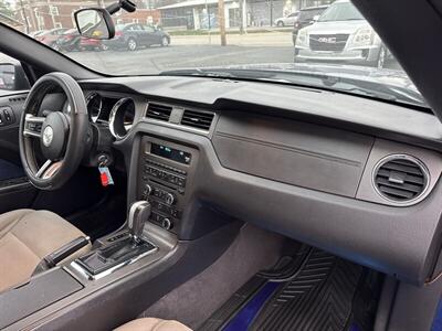 2013 Ford Mustang V6 - Photo 11 - Millstadt, IL 62260