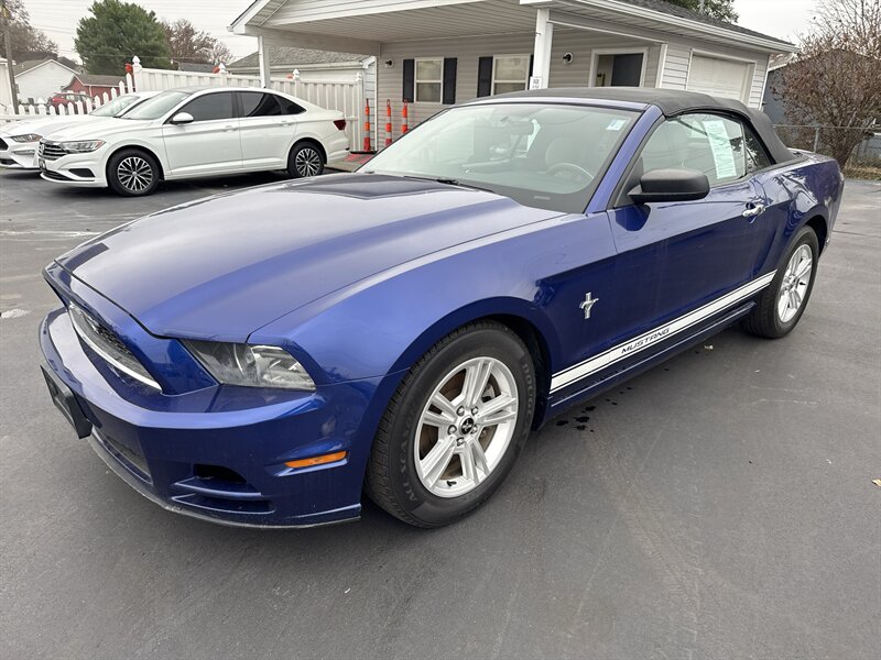 2013 Ford Mustang V6