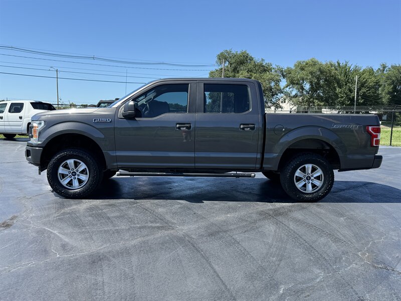 2018 Ford F-150 XL - Photo 2 - Cahokia, IL 62206