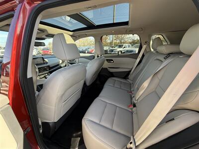 2021 Nissan Rogue SL - Photo 10 - Cahokia, IL 62206