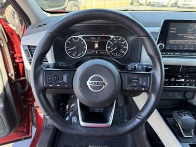 2021 Nissan Rogue SL - Photo 13 - Cahokia, IL 62206