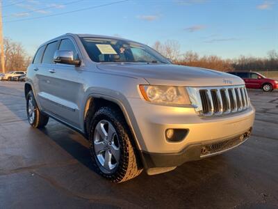 2011 Jeep Grand Cherokee Limited   - Photo 2 - Cahokia, IL 62206