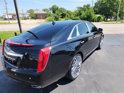 2013 Cadillac XTS Premium Collection   - Photo 4 - Cahokia, IL 62206