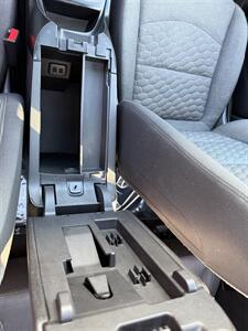 2018 Chevrolet Equinox LT  w/ BackUp Cam - Photo 32 - Fairfield, OH 45014