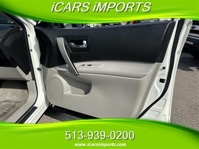 2015 Nissan Rogue Select S  w/BackUp Cam - Photo 30 - Fairfield, OH 45014