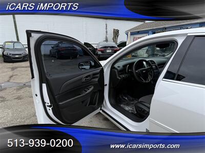 2016 Chevrolet Malibu Limited LT  w/ BackUp Cam - Photo 10 - Fairfield, OH 45014