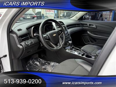 2016 Chevrolet Malibu Limited LT  w/ BackUp Cam - Photo 12 - Fairfield, OH 45014