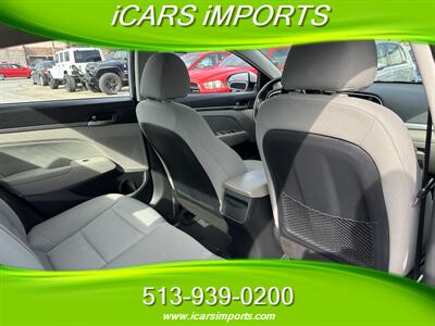 2018 Hyundai ELANTRA Value Edition   - Photo 26 - Fairfield, OH 45014