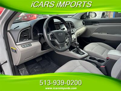 2018 Hyundai ELANTRA Value Edition   - Photo 13 - Fairfield, OH 45014