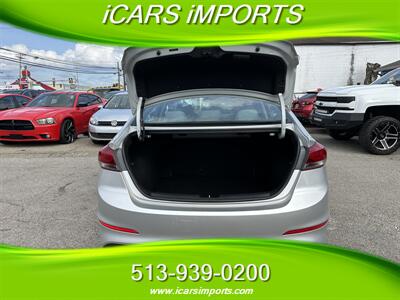 2018 Hyundai ELANTRA Value Edition   - Photo 21 - Fairfield, OH 45014