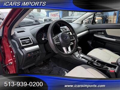2016 Subaru Crosstrek 2.0i Premium  AWD w/BackUp Cam - Photo 12 - Fairfield, OH 45014