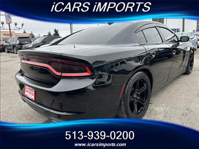 2017 Dodge Charger SXT   - Photo 6 - Fairfield, OH 45014