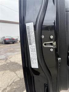 2015 RAM 2500 Big Horn CREW CAB HEMI  4WD LIFTED w/BackUpCam - Photo 15 - Fairfield, OH 45014