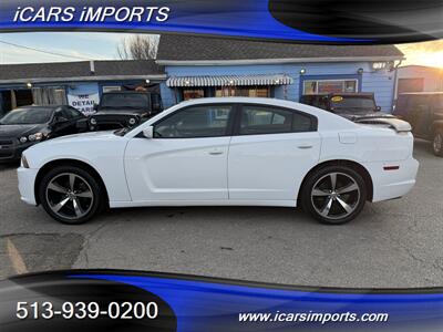 2014 Dodge Charger SXT Sedan
