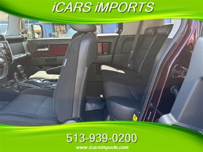 2007 Toyota FJ Cruiser 4dr SUV   - Photo 34 - Fairfield, OH 45014