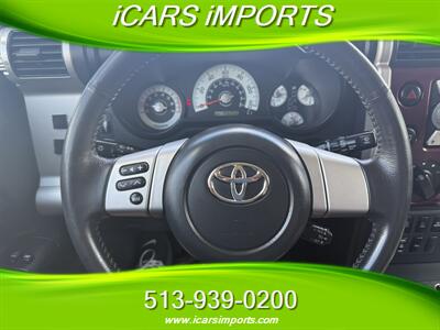 2007 Toyota FJ Cruiser 4dr SUV   - Photo 18 - Fairfield, OH 45014