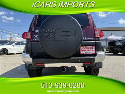 2007 Toyota FJ Cruiser 4dr SUV   - Photo 10 - Fairfield, OH 45014