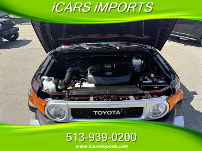 2007 Toyota FJ Cruiser 4dr SUV   - Photo 20 - Fairfield, OH 45014