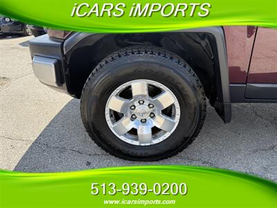 2007 Toyota FJ Cruiser 4dr SUV   - Photo 4 - Fairfield, OH 45014