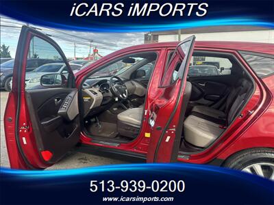 2010 Hyundai TUCSON Limited  w/NAVI - Photo 9 - Fairfield, OH 45014