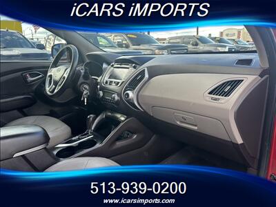 2010 Hyundai TUCSON Limited  w/NAVI - Photo 30 - Fairfield, OH 45014