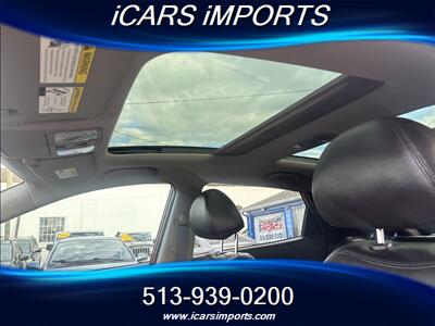 2010 Hyundai TUCSON Limited  w/NAVI - Photo 14 - Fairfield, OH 45014