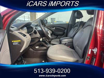 2010 Hyundai TUCSON Limited  w/NAVI - Photo 12 - Fairfield, OH 45014