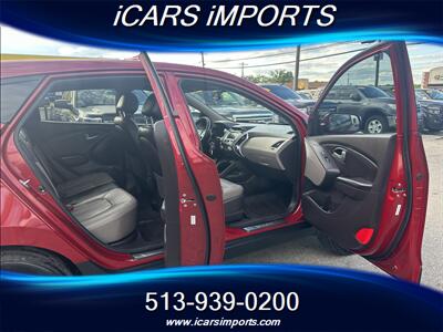 2010 Hyundai TUCSON Limited  w/NAVI - Photo 24 - Fairfield, OH 45014