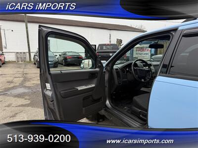 2012 Ford Escape XLT  AWD - Photo 10 - Fairfield, OH 45014