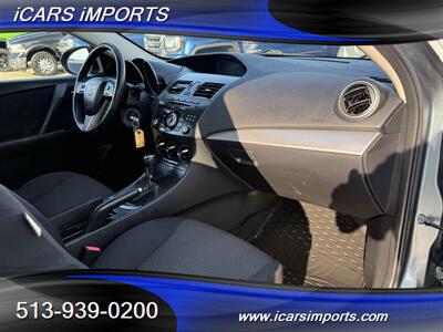 2012 Mazda Mazda3 i Touring HATCHBACK - Photo 30 - Fairfield, OH 45014