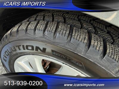 2012 Mazda Mazda3 i Touring HATCHBACK - Photo 53 - Fairfield, OH 45014