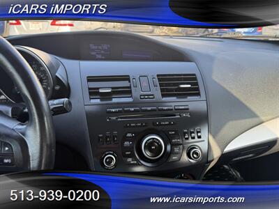 2012 Mazda Mazda3 i Touring HATCHBACK - Photo 39 - Fairfield, OH 45014