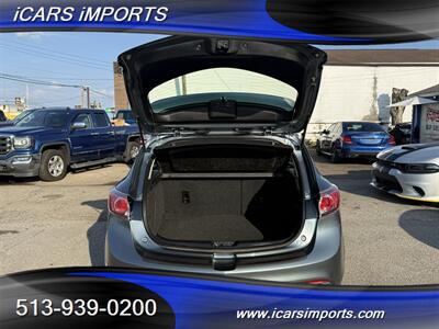 2012 Mazda Mazda3 i Touring HATCHBACK - Photo 20 - Fairfield, OH 45014