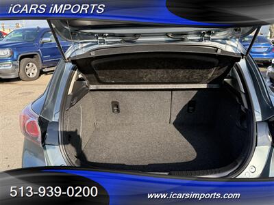 2012 Mazda Mazda3 i Touring HATCHBACK - Photo 21 - Fairfield, OH 45014