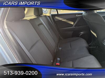 2012 Mazda Mazda3 i Touring HATCHBACK - Photo 27 - Fairfield, OH 45014