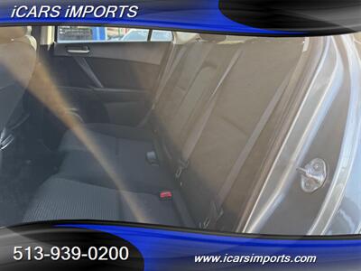 2012 Mazda Mazda3 i Touring HATCHBACK - Photo 19 - Fairfield, OH 45014
