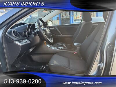 2012 Mazda Mazda3 i Touring HATCHBACK - Photo 13 - Fairfield, OH 45014