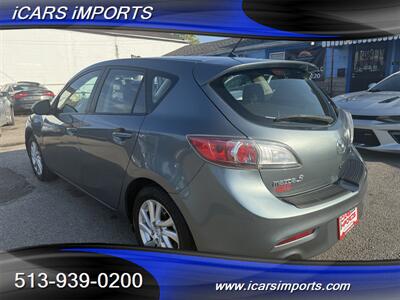 2012 Mazda Mazda3 i Touring HATCHBACK - Photo 8 - Fairfield, OH 45014