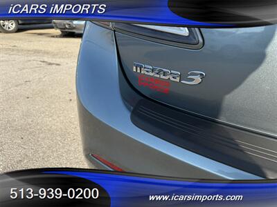 2012 Mazda Mazda3 i Touring HATCHBACK - Photo 49 - Fairfield, OH 45014