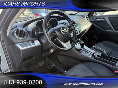 2012 Mazda Mazda3 i Touring HATCHBACK - Photo 12 - Fairfield, OH 45014
