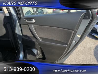 2012 Mazda Mazda3 i Touring HATCHBACK - Photo 24 - Fairfield, OH 45014