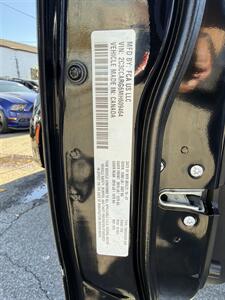 2021 Chrysler 300 Touring AWD w/PANO, NAVI & BACKUP CAM - Photo 16 - Fairfield, OH 45014
