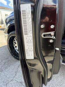 2015 RAM 1500 Laramie 4WD w/NAVI & BackUp Cam - Photo 59 - Fairfield, OH 45014