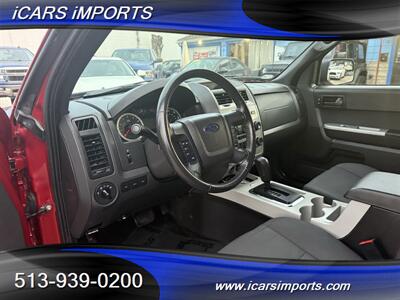 2012 Ford Escape XLT  AWD - Photo 12 - Fairfield, OH 45014