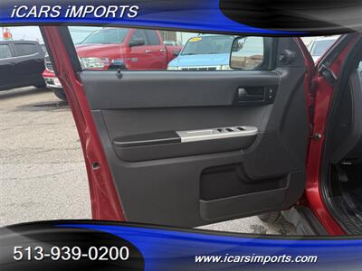 2012 Ford Escape XLT  AWD - Photo 11 - Fairfield, OH 45014