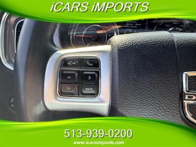 2014 Dodge Charger SXT   - Photo 24 - Fairfield, OH 45014