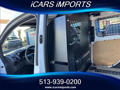 2014 Ford Transit Connect XL  CARGO MINI-VAN w/REAR CARGO DOORS & BACKUP CAM - Photo 14 - Fairfield, OH 45014