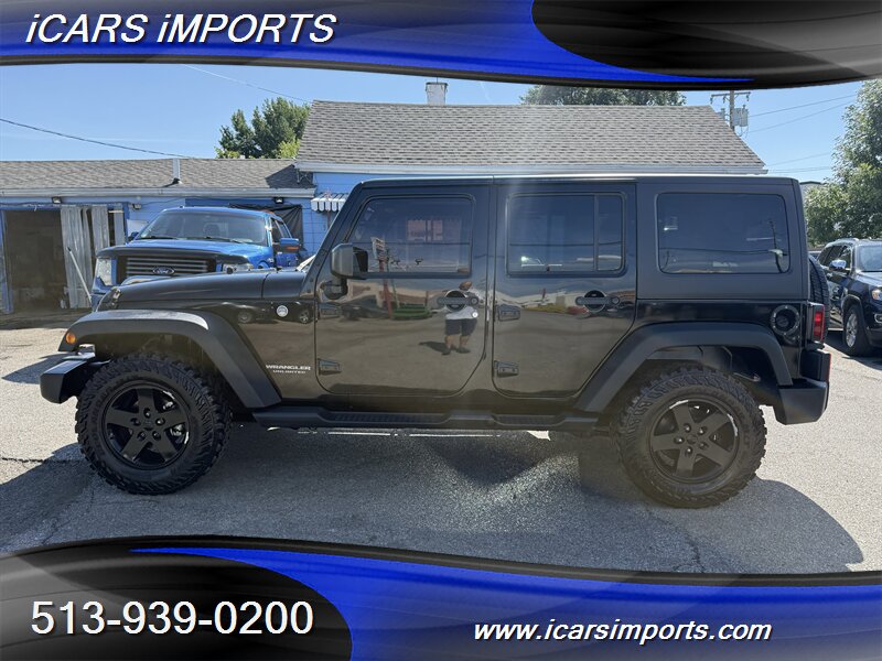 2016 Jeep Wrangler Unlimited Sport S  4WD - Photo 1 - Fairfield, OH 45014