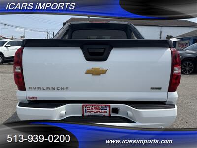 2011 Chevrolet Avalanche LT 4WD - Photo 7 - Fairfield, OH 45014